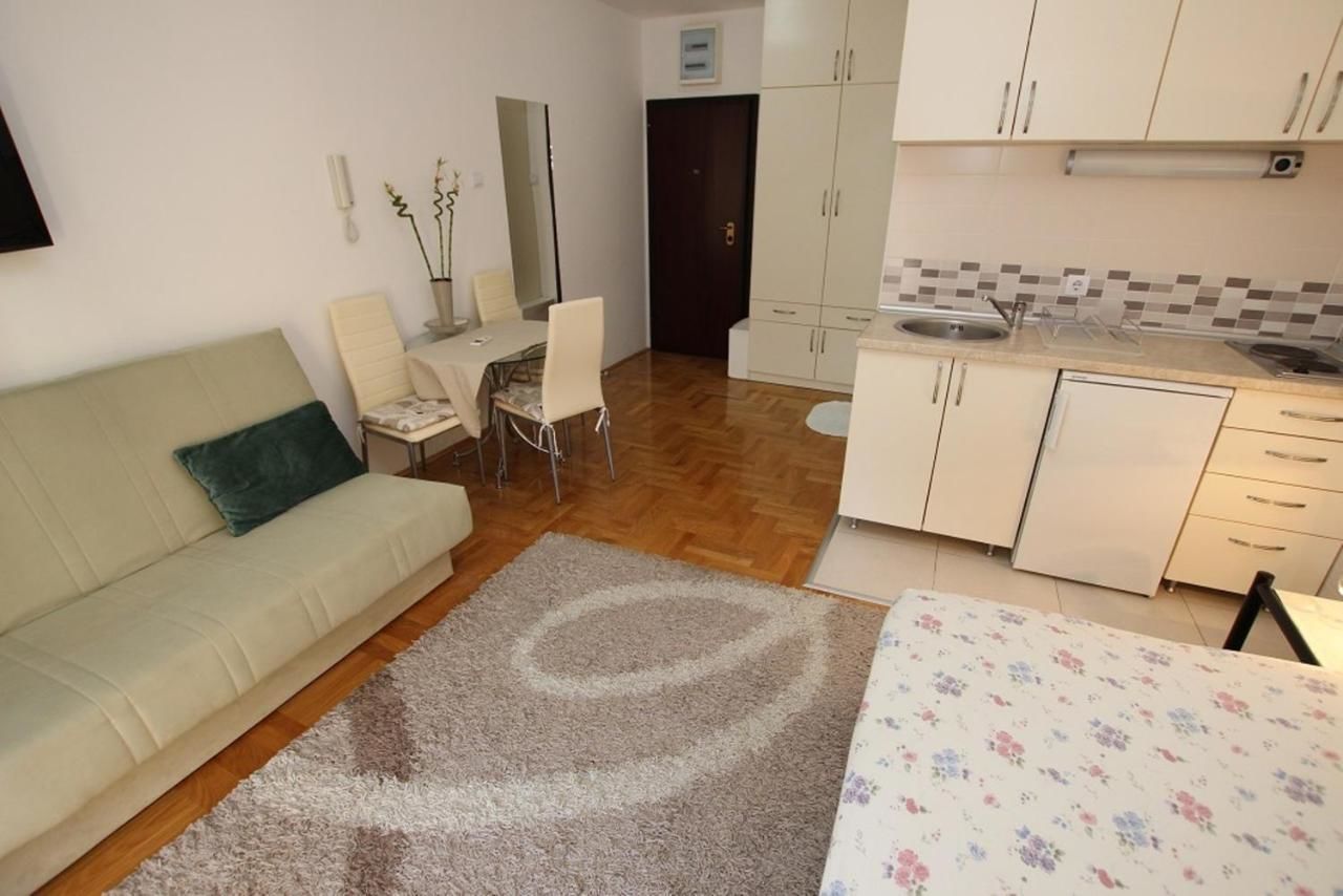 Апартаменты Apartment Ivana Будва